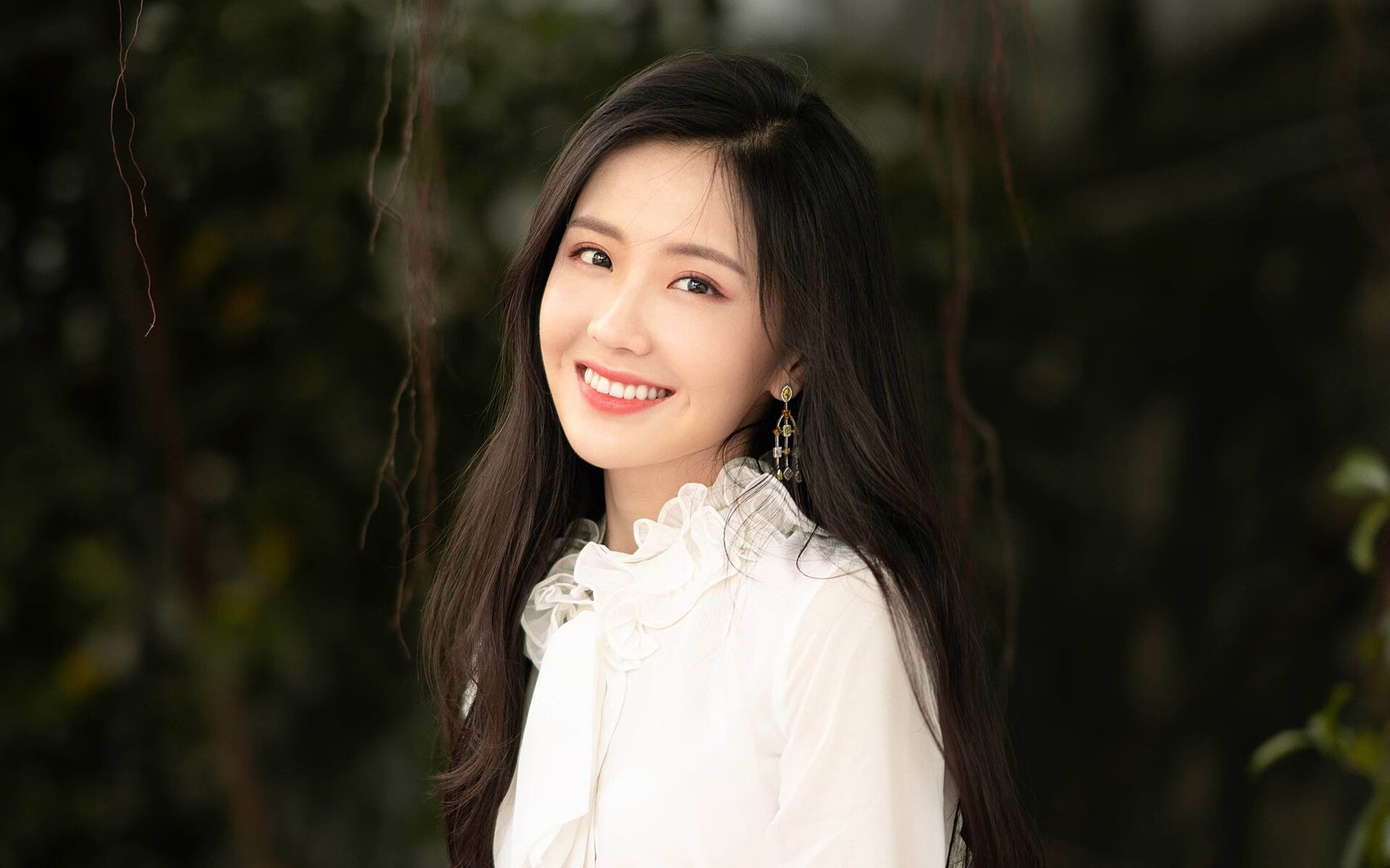 球员数据对比，评估转会价值，球员转会制度
