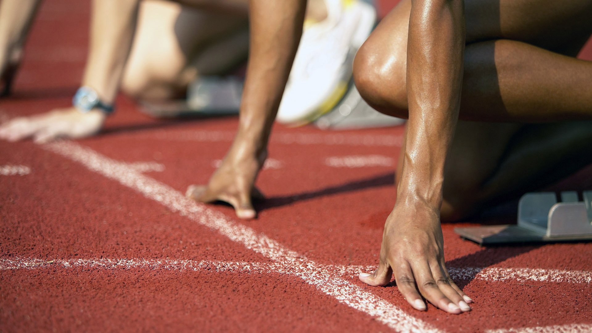 _全民骑行挑战赛：绿色出行新潮流_，绿色骑行活动主题